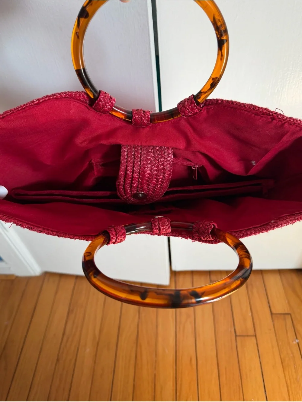 Elegant Red Woven Tote with Tortoiseshell-Style Handles
